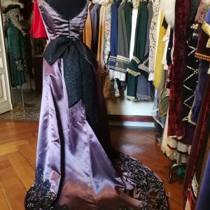 Abito da ballo fine 800